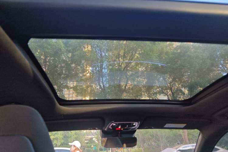 Used Lynk & Co 05 EM-P 2021 1.5TD PHEV HALO Headliner