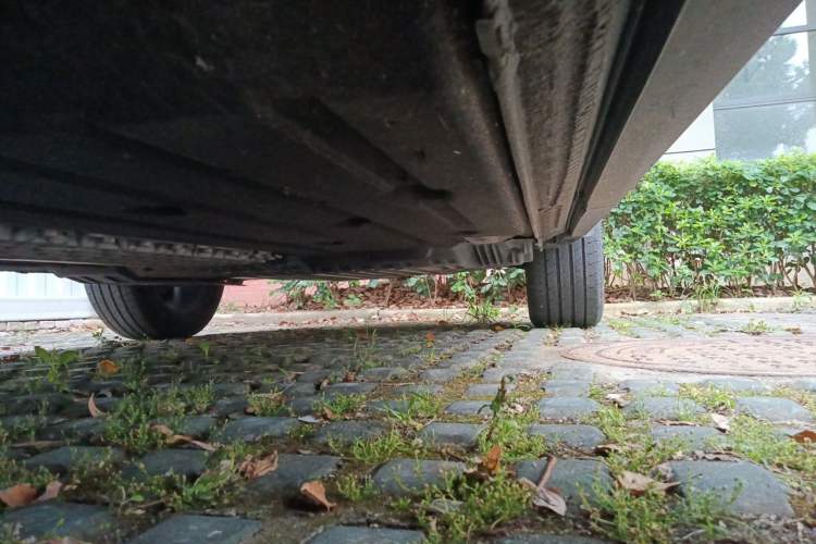 Used Lynk & Co 05 EM-P 2021 1.5TD PHEV HALO Chassis Front Left