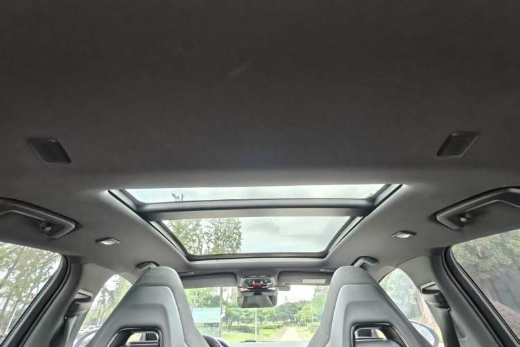 Used Lynk & Co 05 EM-P 2021 1.5TD PHEV HALO Exterior 12