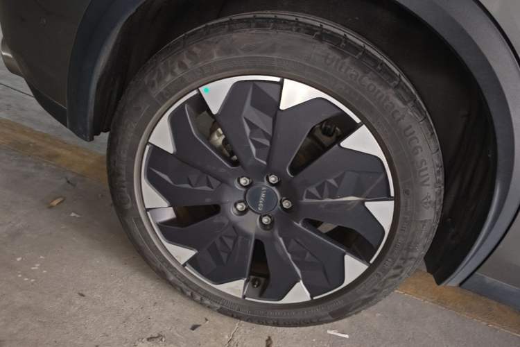 Used Lynk & Co 05 EM-P 2021 1.5TD PHEV HALO Exterior 5