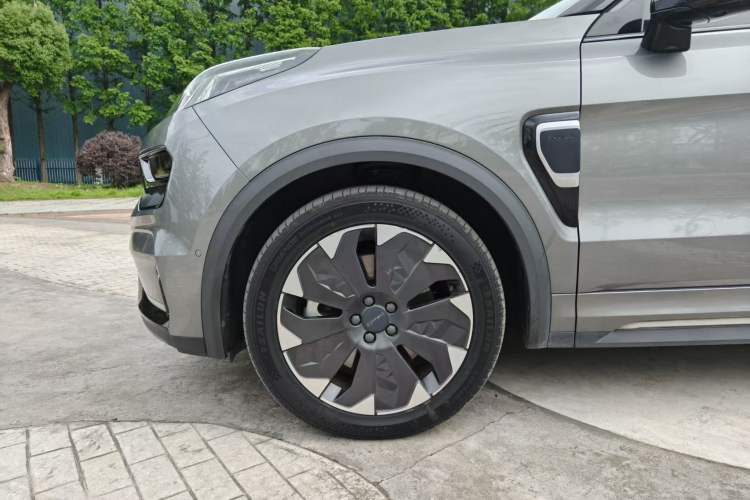 Used Lynk & Co 05 EM-P 2021 1.5TD PHEV HALO Exterior 7