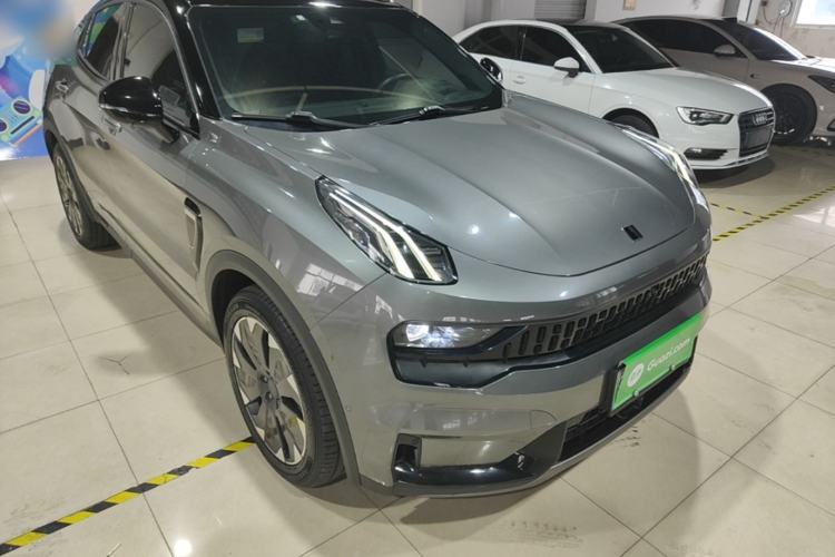 Used Lynk & Co 05 EM-P 2021 1.5TD PHEV HALO Front Right 45 Deg