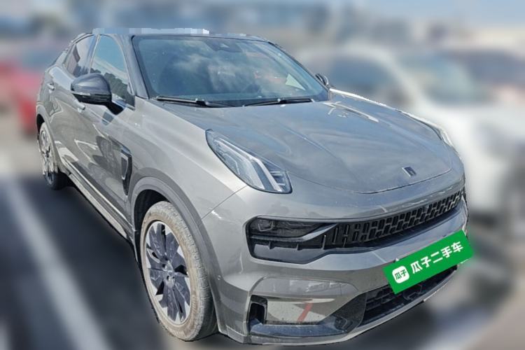 Used Lynk & Co 05 EM-P 2021 1.5TD PHEV HALO Front Right 45 Deg