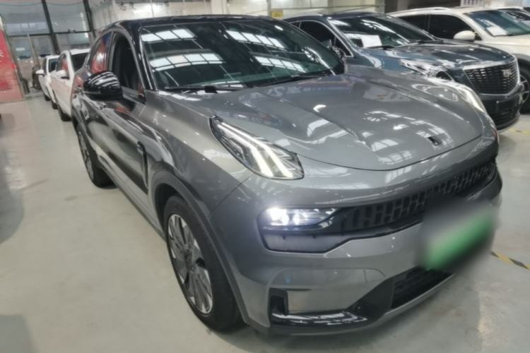 Used Lynk & Co 05 EM-P 2021 1.5TD PHEV HALO Front Right 45 Deg