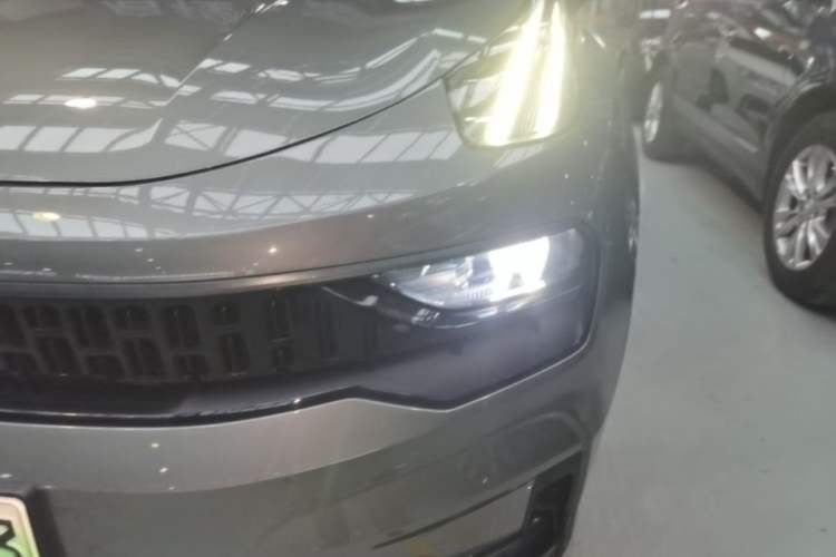 Used Lynk & Co 05 EM-P 2021 1.5TD PHEV HALO Left Front Headlight