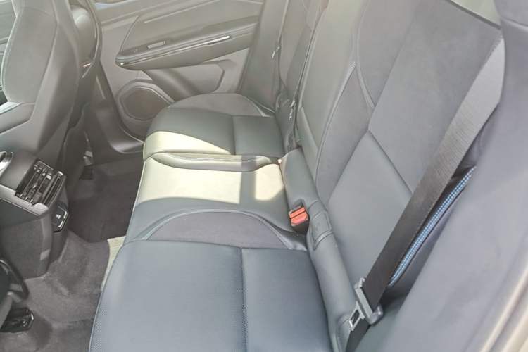 Used Lynk & Co 05 EM-P 2021 1.5TD PHEV HALO Left Rear Seat