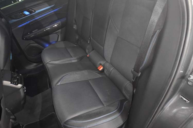 Used Lynk & Co 05 EM-P 2021 1.5TD PHEV HALO Left Rear Seat