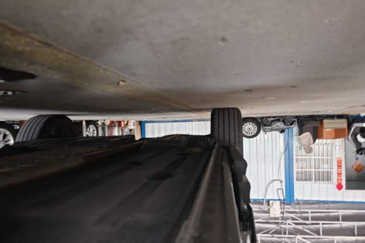 Used Lynk & Co 05 EM-P 2021 1.5TD PHEV HALO Right Side Sill