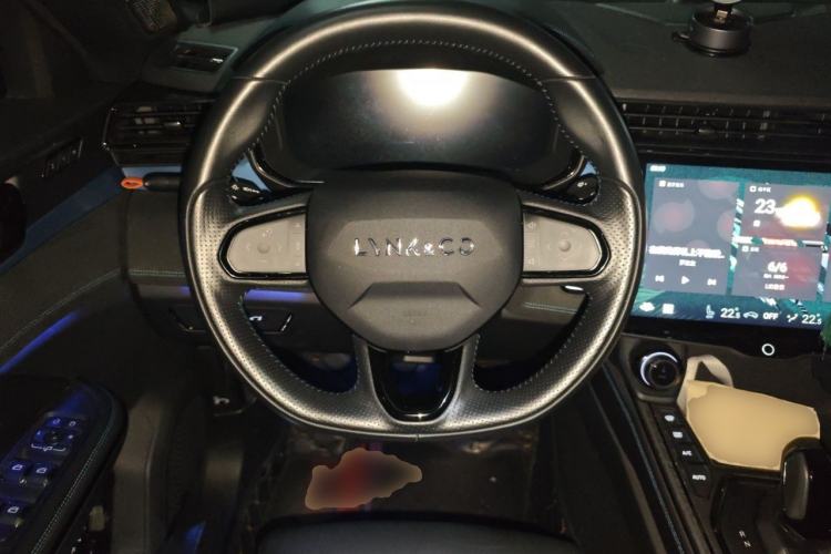 Used Lynk & Co 05 EM-P 2021 1.5TD PHEV HALO Steering Wheel