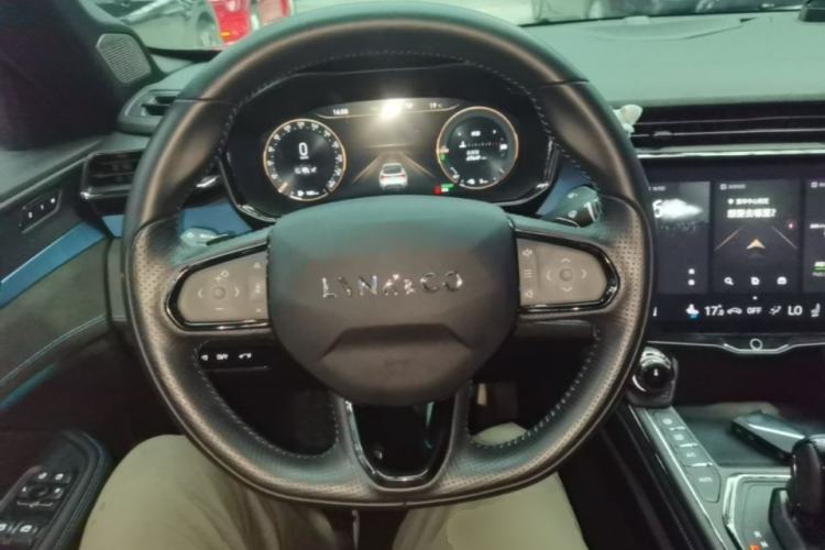 Used Lynk & Co 05 EM-P 2021 1.5TD PHEV HALO Steering Wheel