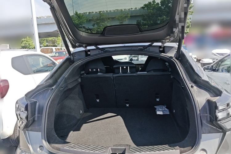 Used Lynk & Co 05 EM-P 2021 1.5TD PHEV HALO Trunk