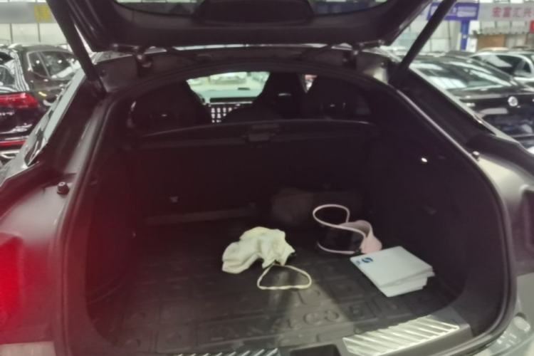 Used Lynk & Co 05 EM-P 2021 1.5TD PHEV HALO Trunk