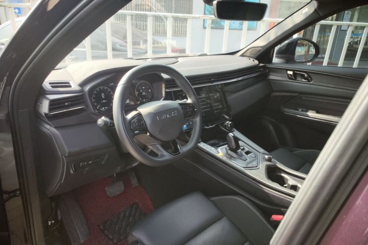 Used Lynk & Co 05 EM-P 2021 1.5TD PHEV HALO Center Console