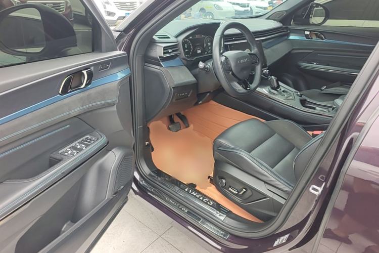 Used Lynk & Co 05 EM-P 2021 1.5TD PHEV HALO Driver Seat