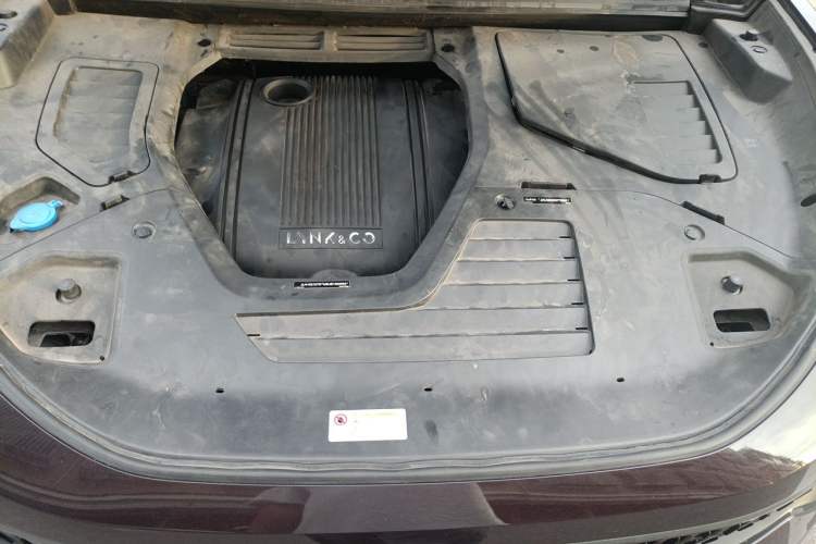 Used Lynk & Co 05 EM-P 2021 1.5TD PHEV HALO Engine Bay