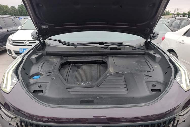 Used Lynk & Co 05 EM-P 2021 1.5TD PHEV HALO Engine Bay