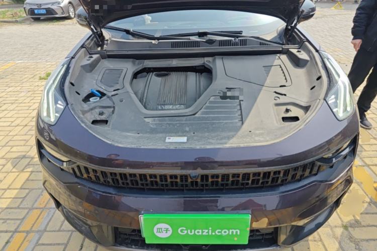 Used Lynk & Co 05 EM-P 2021 1.5TD PHEV HALO Engine Bay