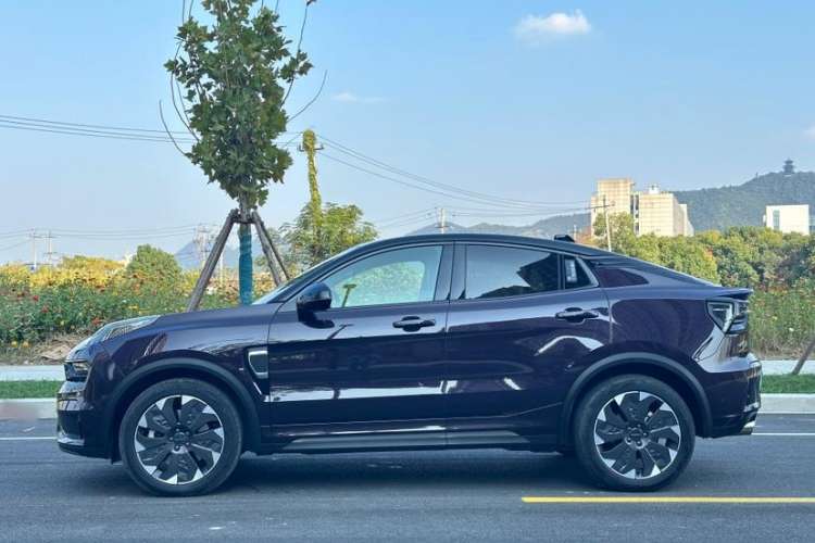 Used Lynk & Co 05 EM-P 2021 1.5TD PHEV HALO Exterior 3