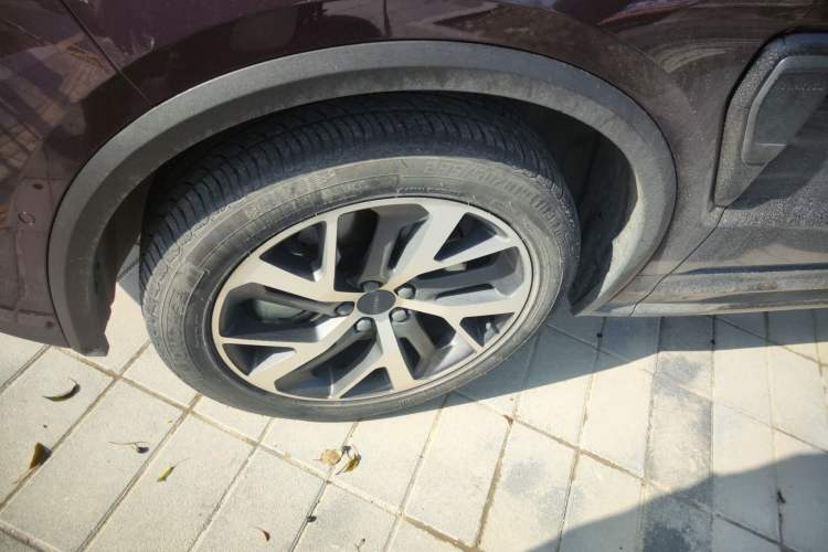 Used Lynk & Co 05 EM-P 2021 1.5TD PHEV HALO Exterior 4