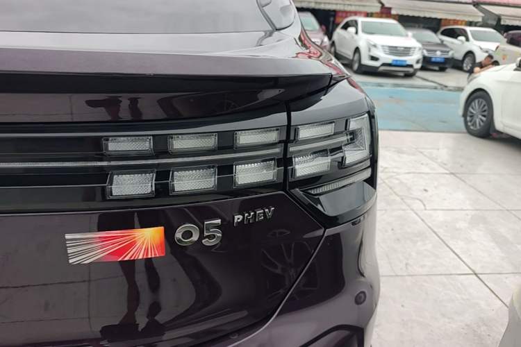 Used Lynk & Co 05 EM-P 2021 1.5TD PHEV HALO Right Rear Taillight