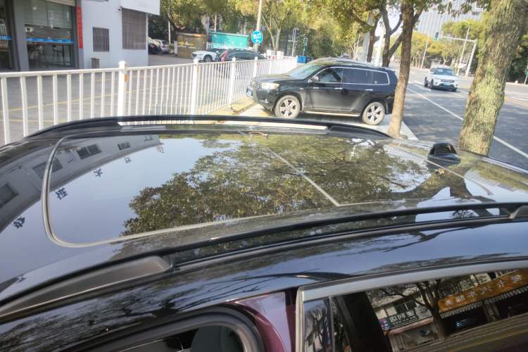 Used Lynk & Co 05 EM-P 2021 1.5TD PHEV HALO Roof