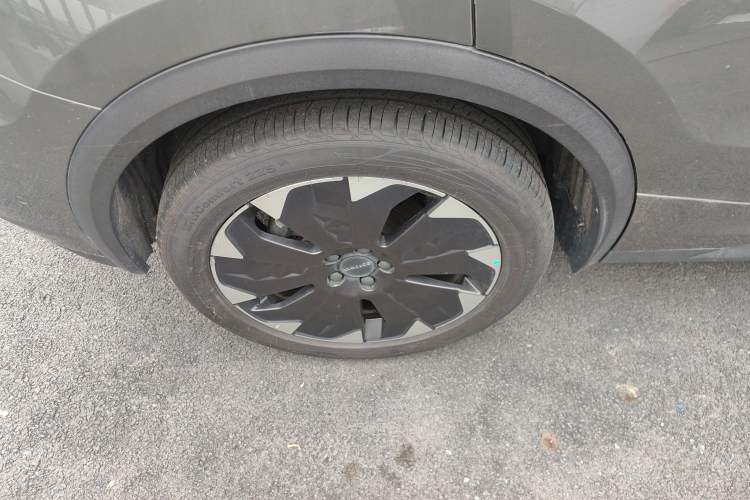 Used Lynk & Co 05 EM-P 2021 1.5TD PHEV HALO Exterior 8