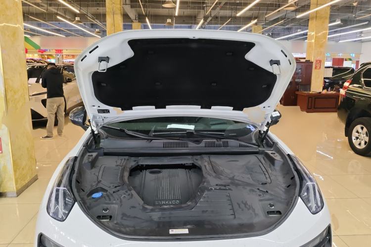 Used Lynk & Co 05 EM-P 2021 1.5TD PHEV HALO Engine Bay