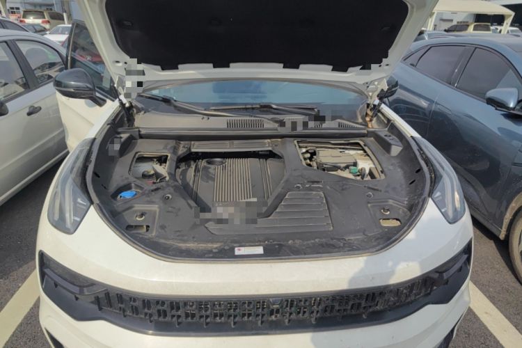 Used Lynk & Co 05 EM-P 2021 1.5TD PHEV HALO Engine Bay