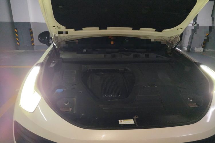 Used Lynk & Co 05 EM-P 2021 1.5TD PHEV HALO Engine Bay Right