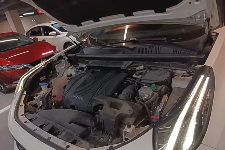 Used Lynk & Co 05 EM-P 2021 1.5TD PHEV HALO Engine Bay