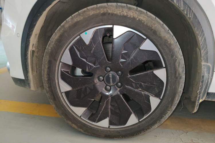 Used Lynk & Co 05 EM-P 2021 1.5TD PHEV HALO Exterior 4