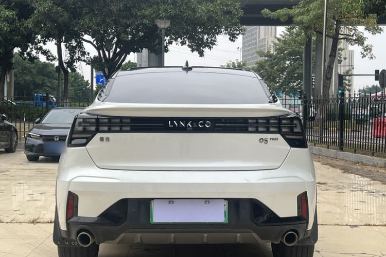 Used Lynk & Co 05 EM-P 2021 1.5TD PHEV HALO Exterior 8