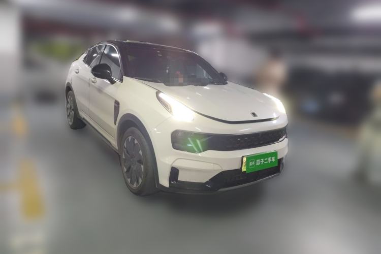 Used Lynk & Co 05 EM-P 2021 1.5TD PHEV HALO Front Right 45 Deg