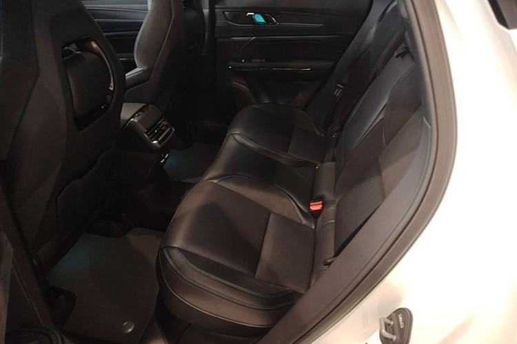 Used Lynk & Co 05 EM-P 2021 1.5TD PHEV HALO Left Rear Seat