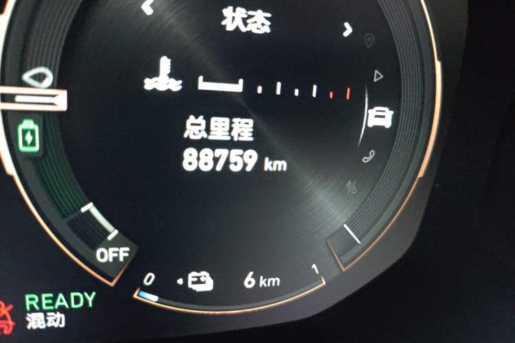 Used Lynk & Co 05 EM-P 2021 1.5TD PHEV HALO Odometer Close Up