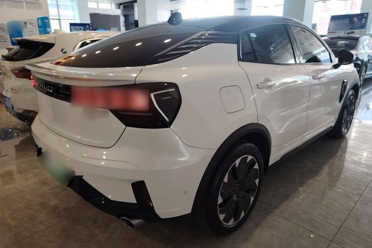 Used Lynk & Co 05 EM-P 2021 1.5TD PHEV HALO Rear Right 45 Deg
