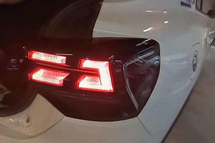 Used Lynk & Co 05 EM-P 2021 1.5TD PHEV HALO Right Rear Taillight