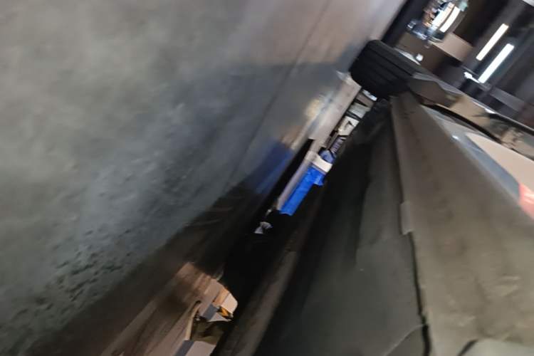 Used Lynk & Co 05 EM-P 2021 1.5TD PHEV HALO Right Side Sill