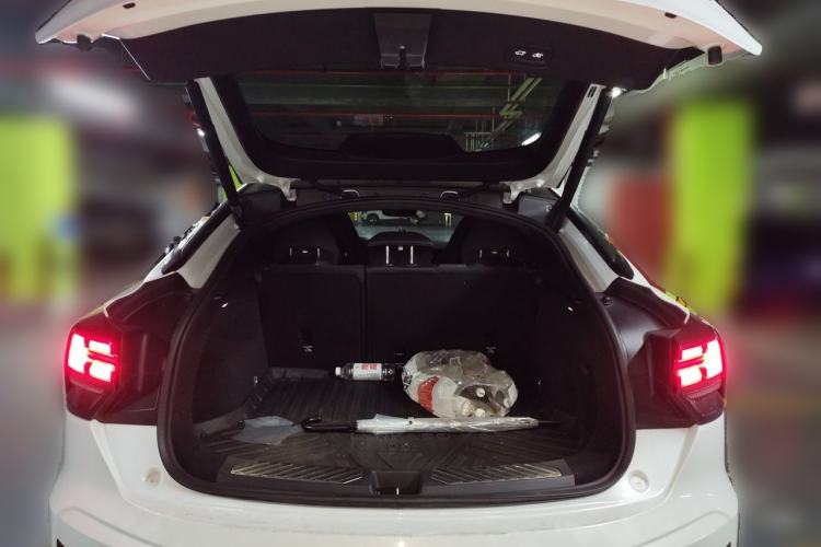 Used Lynk & Co 05 EM-P 2021 1.5TD PHEV HALO Trunk