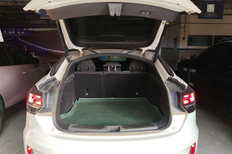 Used Lynk & Co 05 EM-P 2021 1.5TD PHEV HALO Trunk