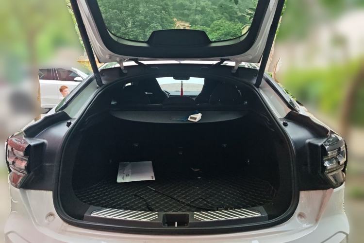 Used Lynk & Co 05 EM-P 2021 1.5TD PHEV HALO Trunk