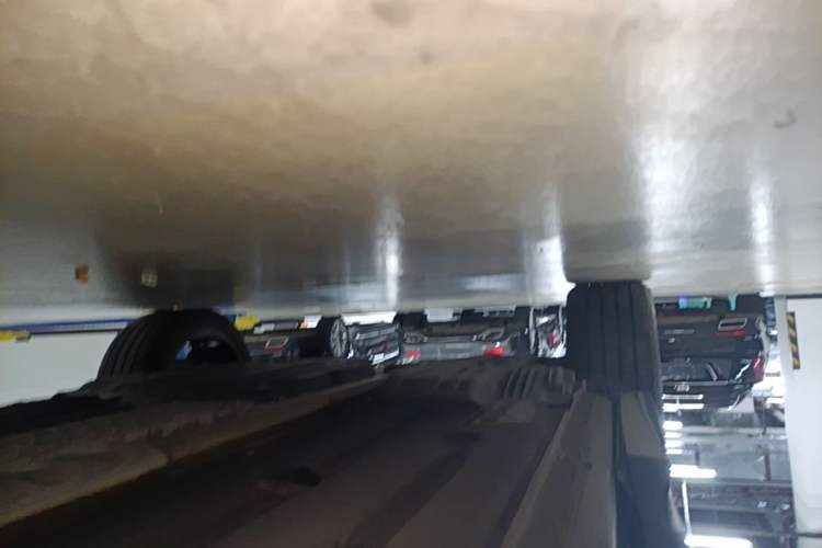 Used Lynk & Co 05 EM-P 2023 1.5TD EM-P Right Side Sill