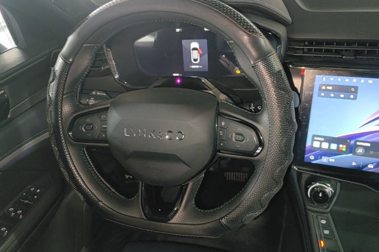 Used Lynk & Co 05 EM-P 2023 1.5TD EM-P Steering Wheel