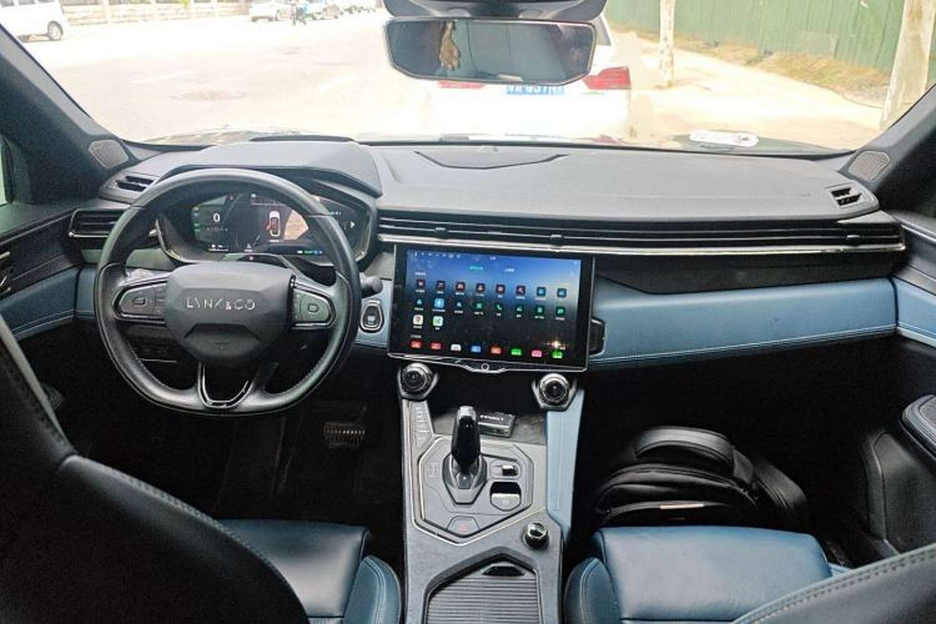 Used Lynk & Co 05 EM-P 2023 1.5TD EM-P Interior 2