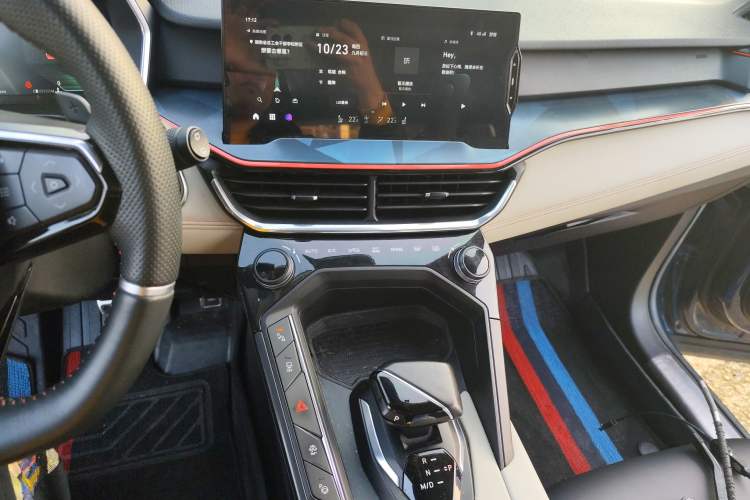 Used Lynk & Co 06 2020 1.5T YAO Halo Audio And AC Panel
