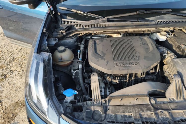 Used Lynk & Co 06 2020 1.5T YAO Halo Engine Bay Right
