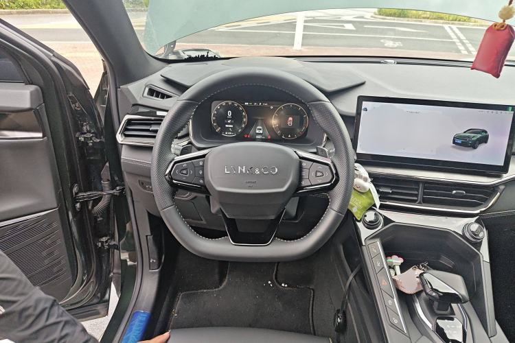 Used Lynk & Co 06 2023 Remix 1.5T Hero Steering Wheel