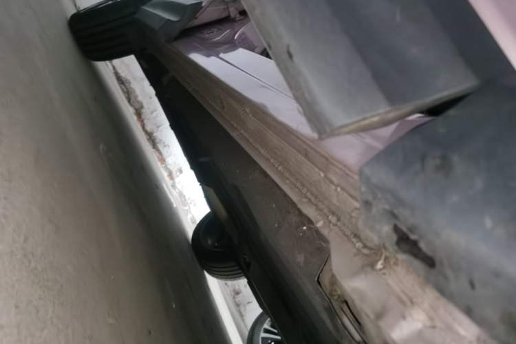 Used Lynk & Co 06 2023 Remix 1.5T Shero Right Side Sill