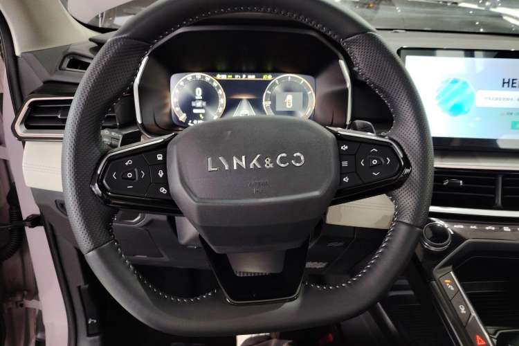 Used Lynk & Co 06 2023 Remix 1.5T Shero Steering Wheel