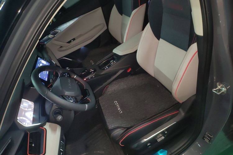 Used Lynk & Co 06 2020 1.5T YAO Halo Left Front Seat